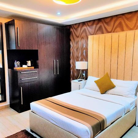 The Cabin Hotel Acra Exterior foto