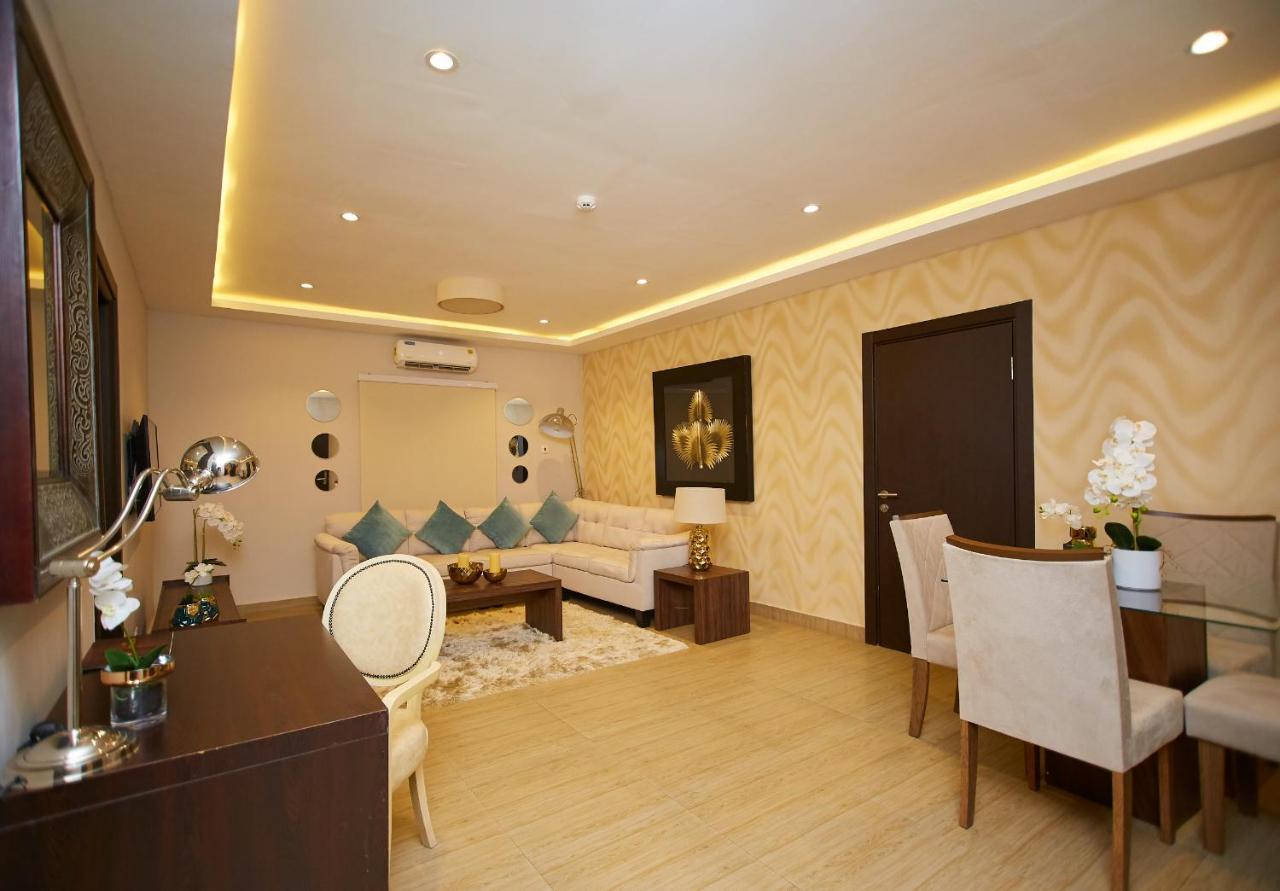 The Cabin Hotel Acra Exterior foto
