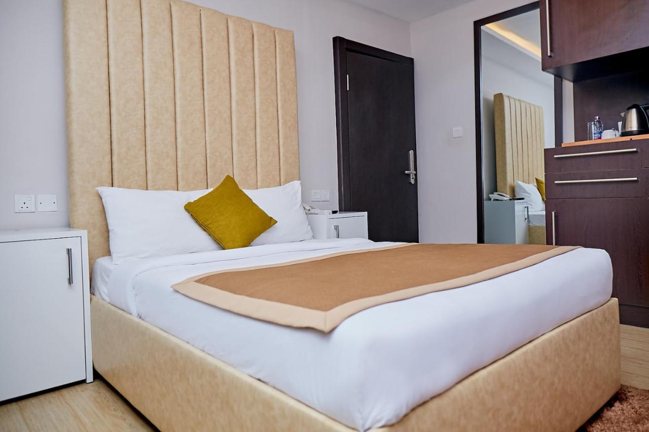 The Cabin Hotel Acra Exterior foto