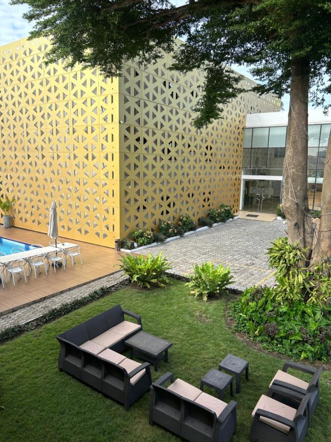 The Cabin Hotel Acra Exterior foto